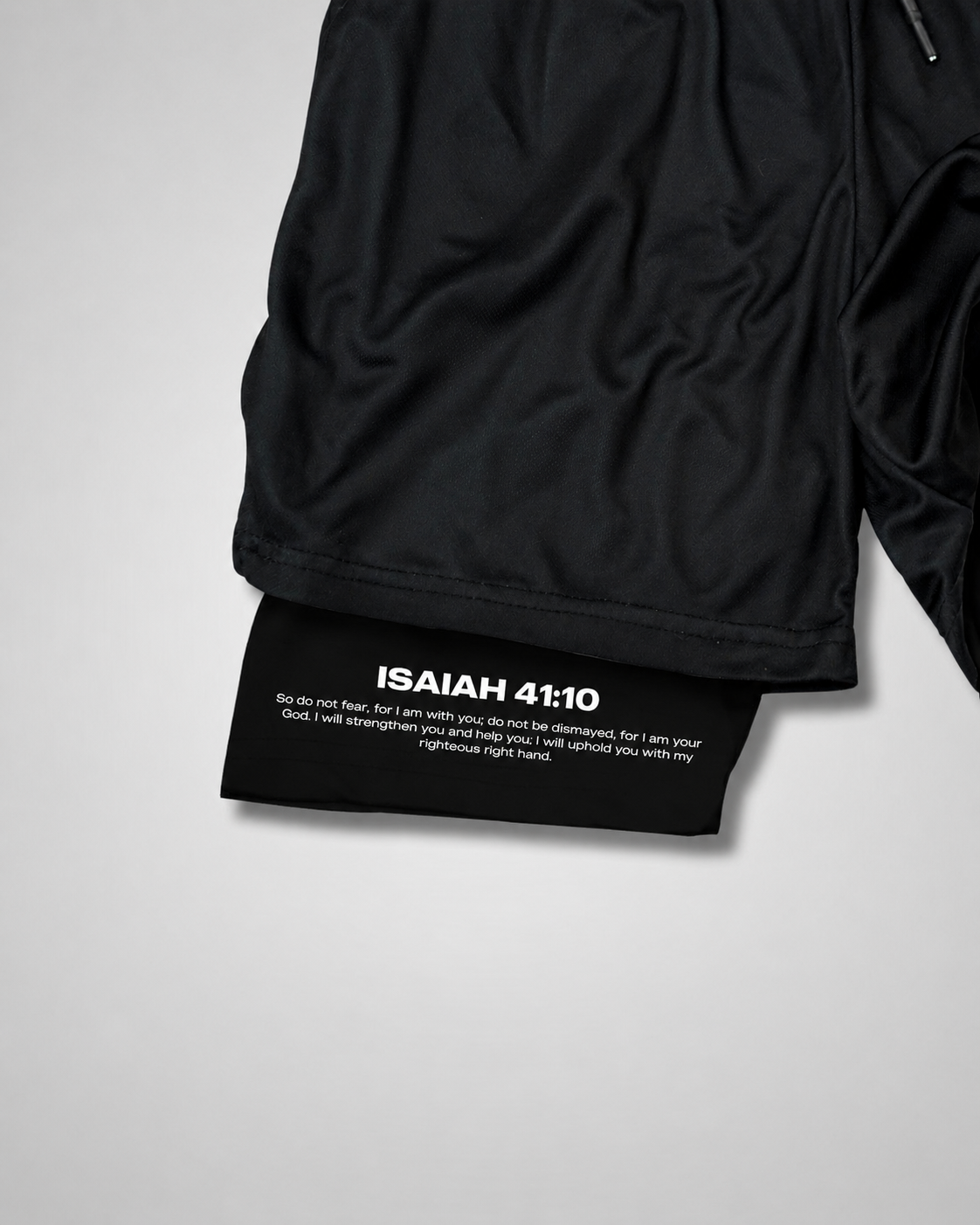 Angel e Devil Performance Shorts | Isaiah 41:10