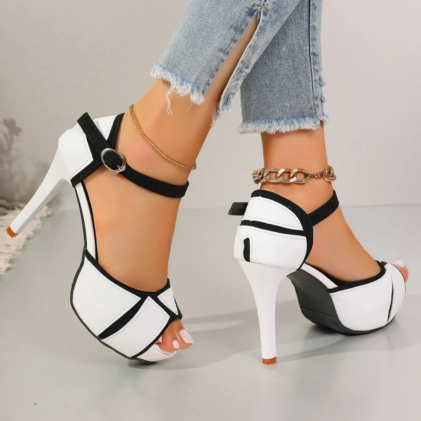Aveline Heels